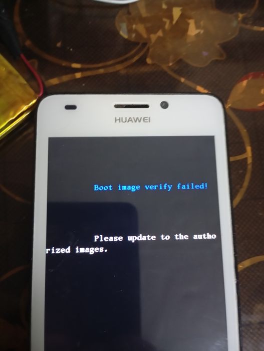 Продам смартфон HUAWEI Y635 L21