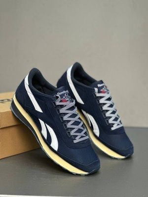 Reebok Classic Fashion