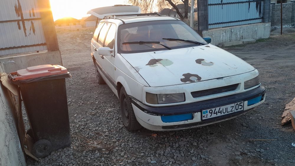 Пассат б3 на ходу