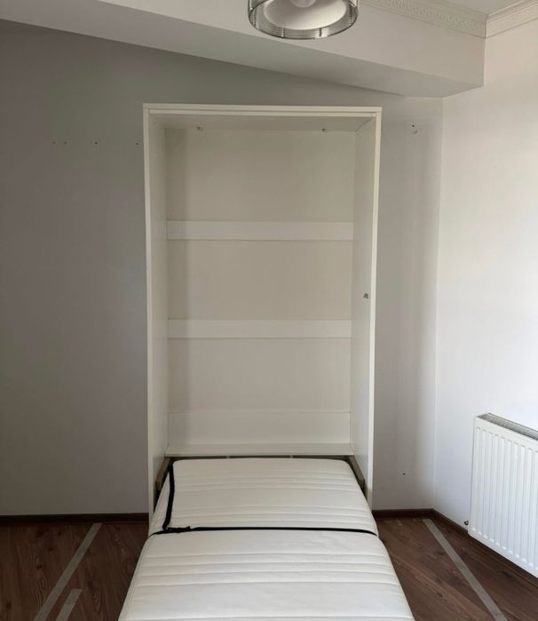 Pat rabatabil pe perete + saltea ikea