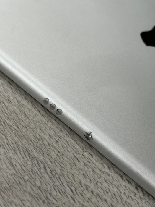 Mega Ofertă! Apple iPad Pro 10.5 inch wifi! 64 gb! Perfect Funcțional!