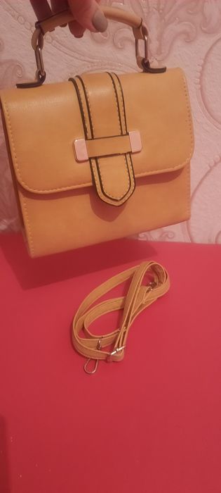 Женская сумочка красивая