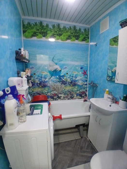 3х ком .квартира Парковая 60