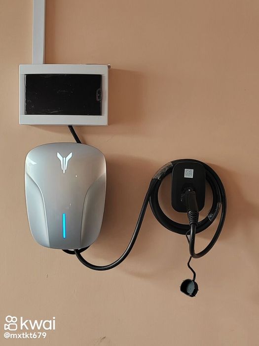 Установка зарядных станций