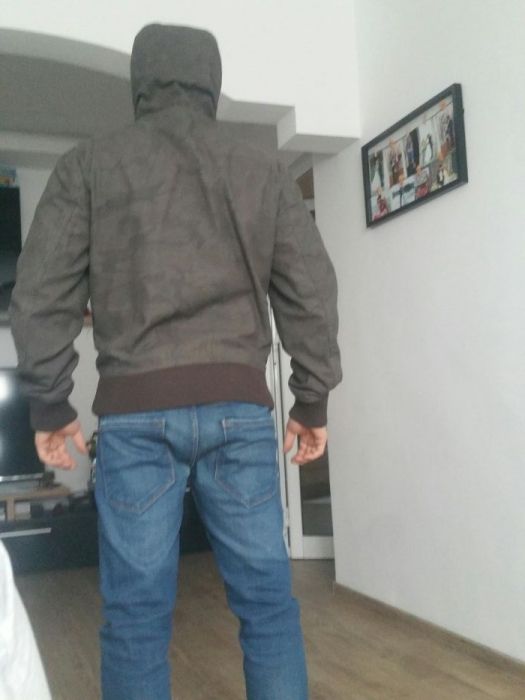 Geaca Celio 50 ron