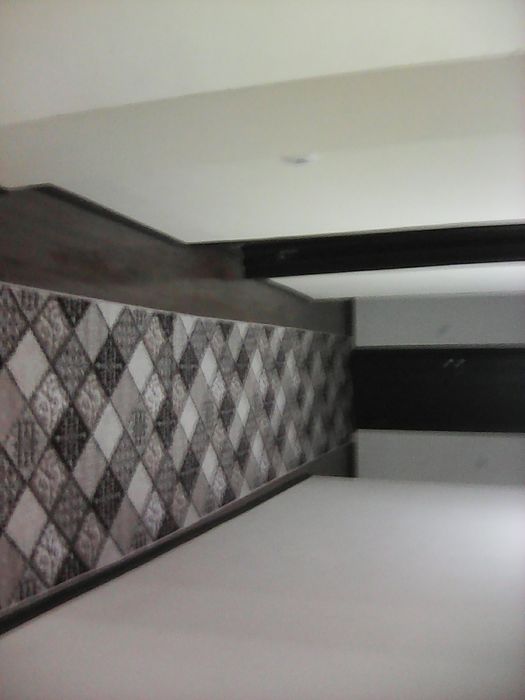 Аренда  сергели 8.худуд 3.хонали оилага берилади расмдаги уй