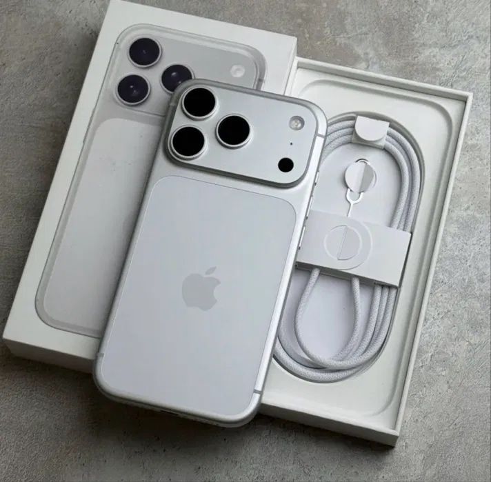 Продам iPhone 17 Pro Max