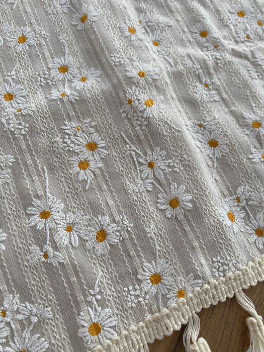 Скатерть новая с ромашками