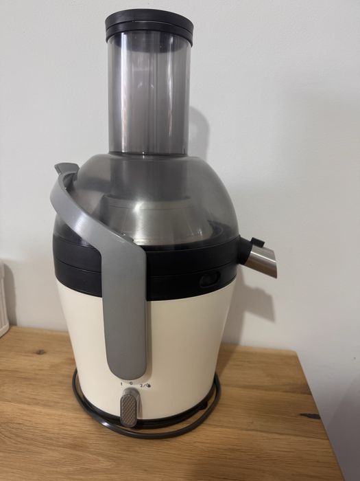 Storcator de fructe si legume Philips HR1869 – 900W