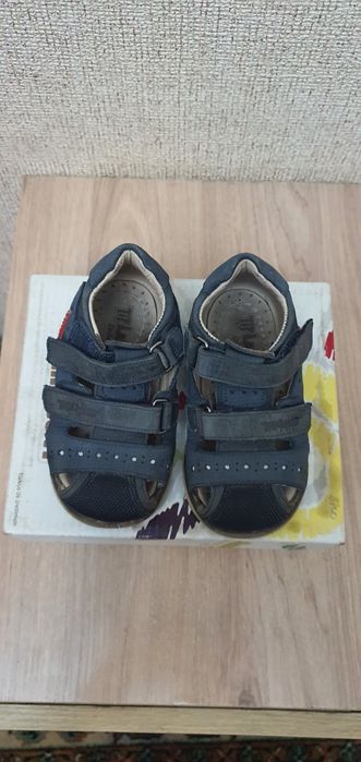 Детская летняя обувь.