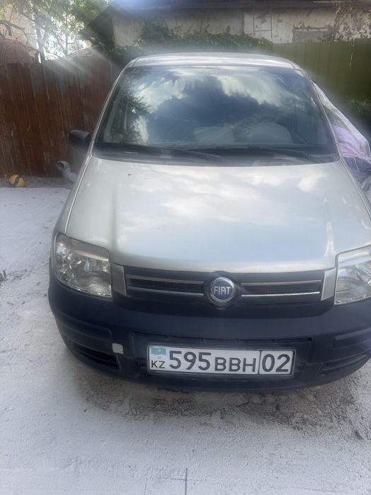 Продам машину б/у фиат панда