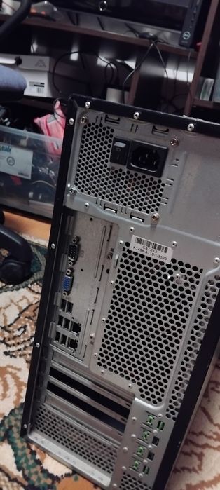 Fujitsu primergy tx1310