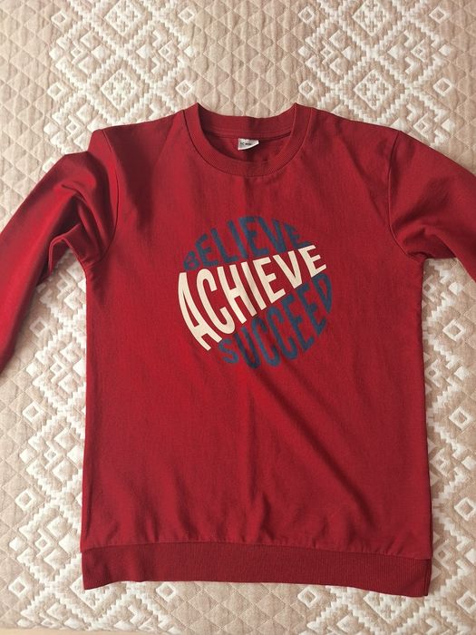 Продам свитшот для мальчика