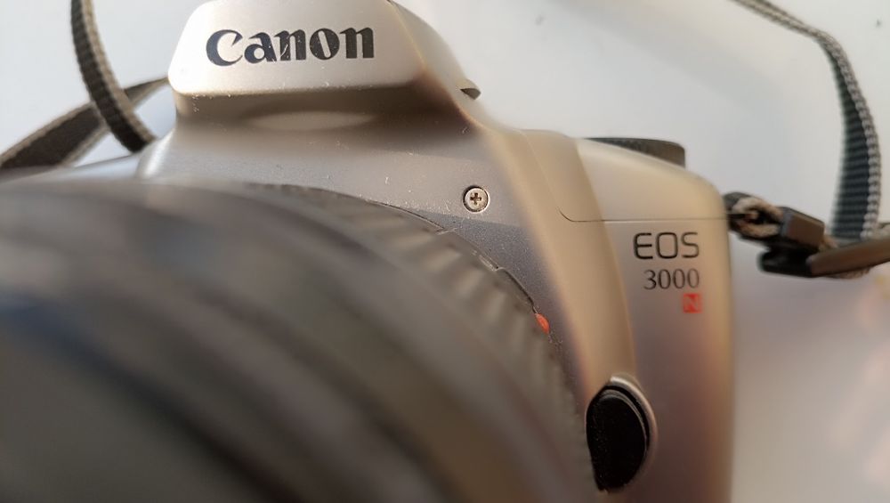 Фотоаппарат плёночный Канон.