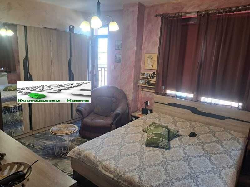 Продава се Многостаен апартамент в Пловдив, Остромила - 167 кв.м за 1653 €/кв.м - Снимка #7