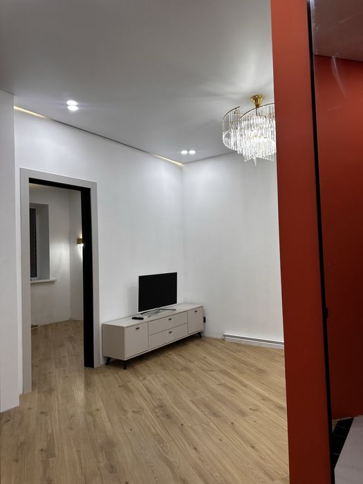 Продам 2-комн квартиру