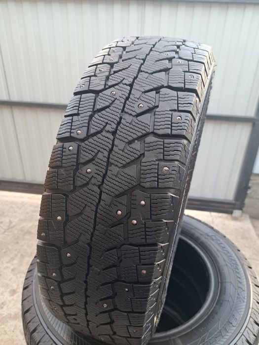 Продам шины зимние