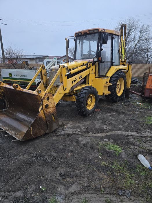 Buldoexcavator Komatsu wb91r