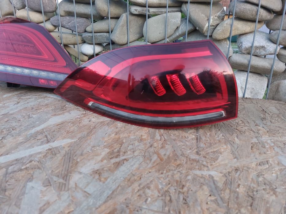 Stop stanga mercedes c class w205 facelift mercedes gle w167 led