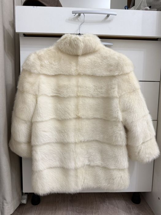 Продам норковую шубу