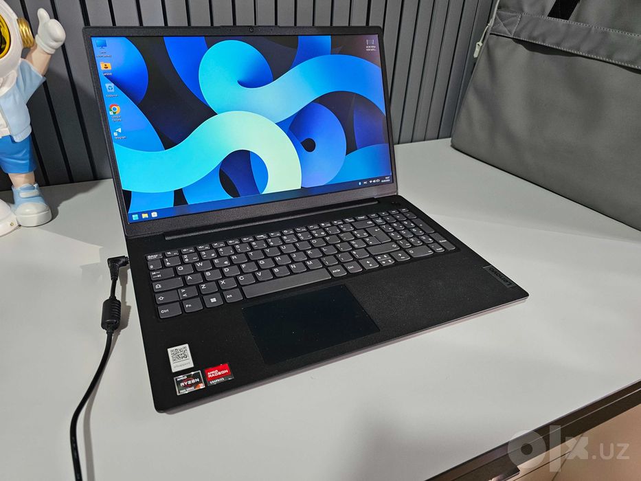 ПРОДАМ Lenovo V15/G4 Ноутбук Ryzen™3-7320U/8GB/256SSD/15.6"FullHD.