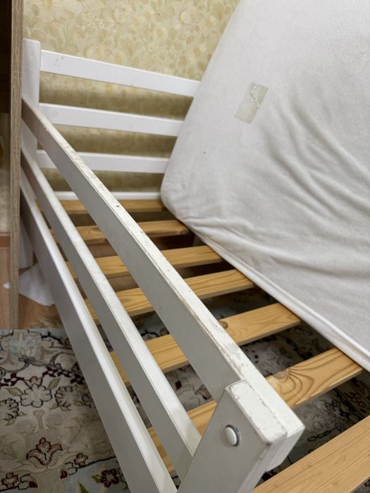 Продается детский кровать 140/75