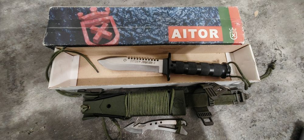 Cutit Aitor King of the jungle 2