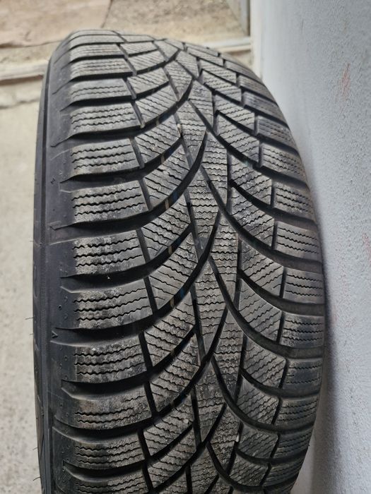 Vând jante BMW X3 F25/ X4 F26 pe 17 " cu anvelope 225/60 R17 TOYO M+S
