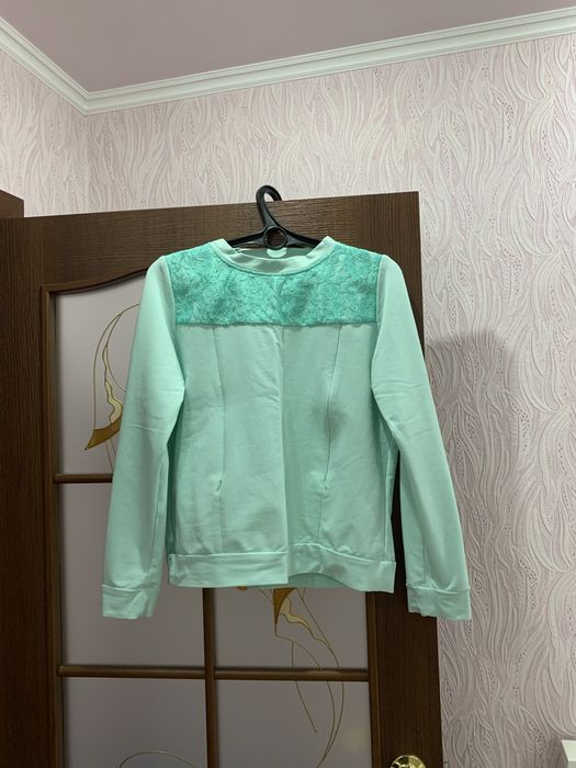 Продам женские вещи