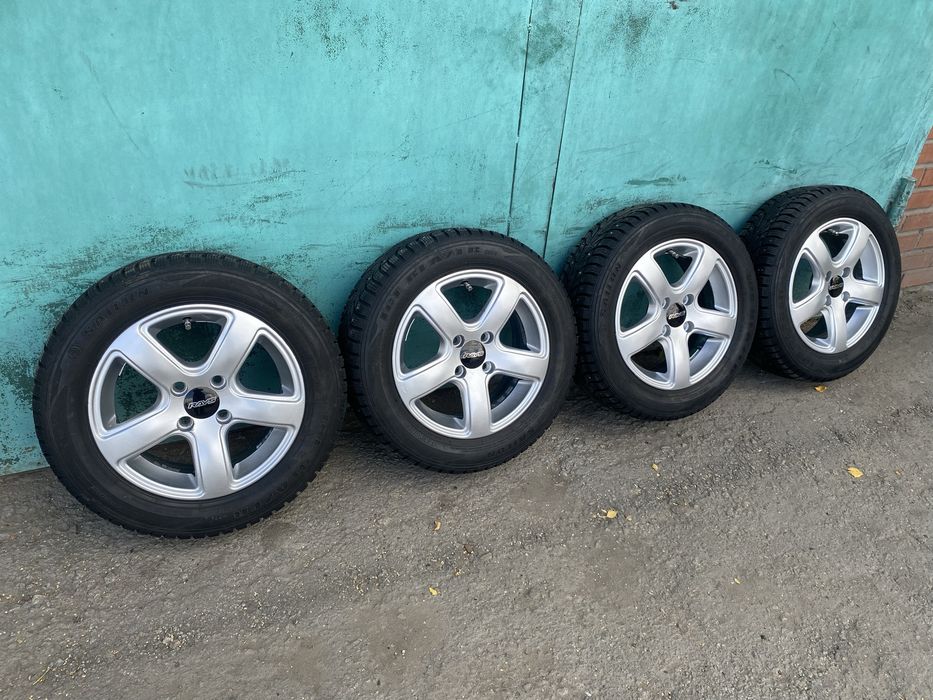 Продам диски р-14 4*98/100 с зимними шинами