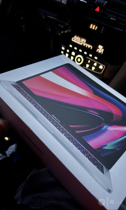Macbook Pro M2, Touchbar