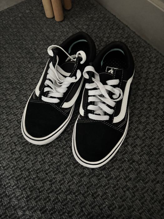 Продам Кеды VANS