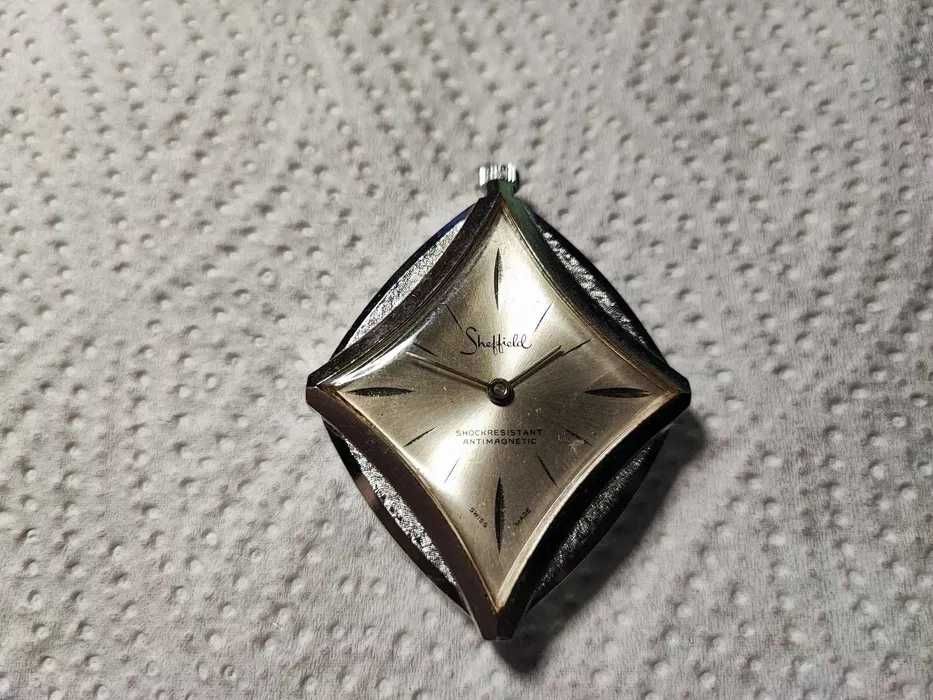 Lot vintage de 10 ceasuri diferite