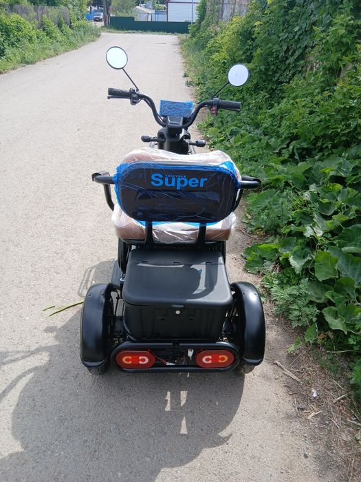 Продам Трицикл новый