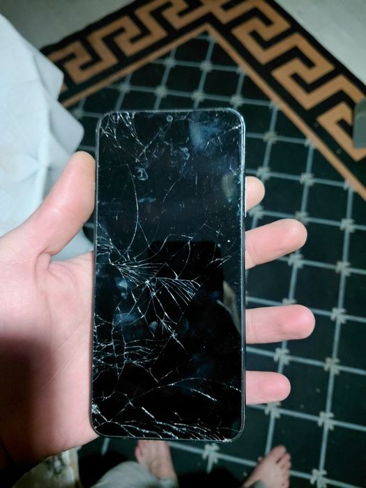 Продам телефон xiaomi