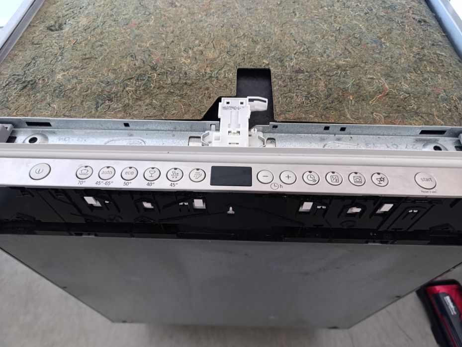 Съдомиялна SIEMENS 60см