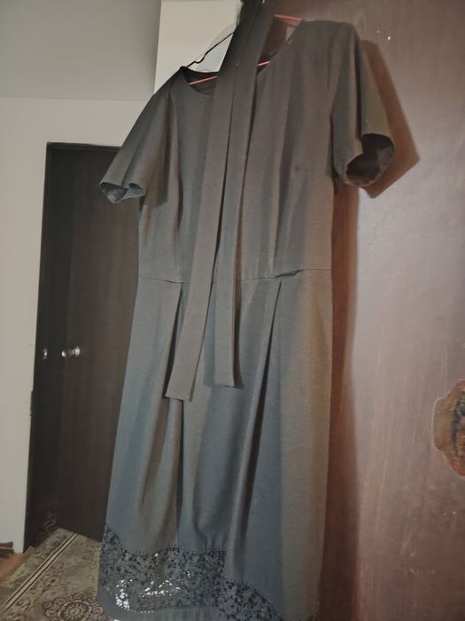 Жен красивые  платья вечерние