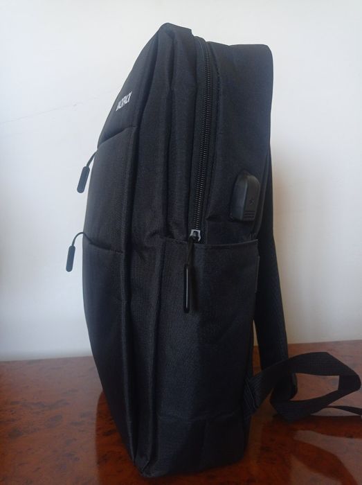 Qulay va sifatli kelishillgan narxda (qora va kulrang)