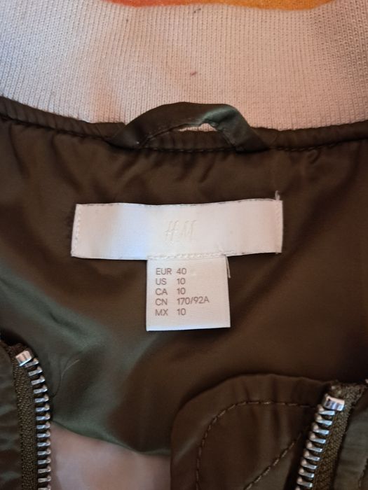Дамско бомбър яке H&M