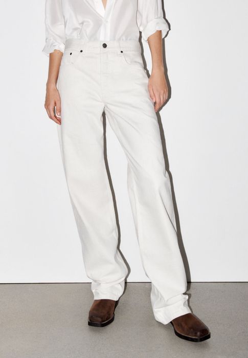 ZARA Бели дънки XS