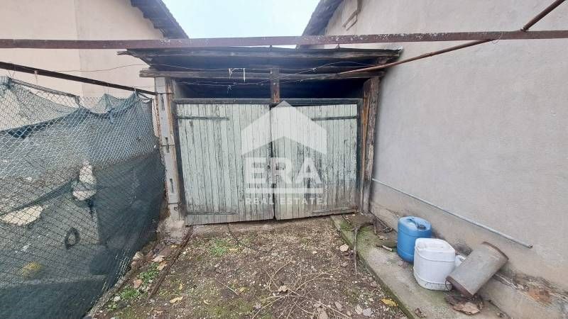 Продава се Къща в с. Нова Черна, Област Силистра - 140 кв.м за 200 €/кв.м - Снимка #1