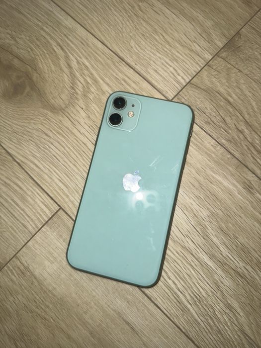 iPhone 11 бирюзовый