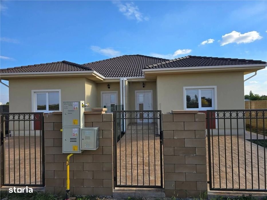 Duplex pe parter - zona buna - toate utilitatile