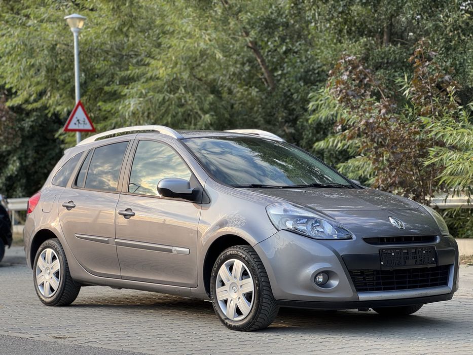 RENAULT Clio