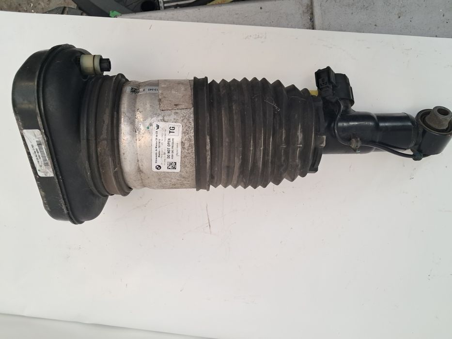 Въздушен Амортисьори Х5 X6 G05 G06 G07