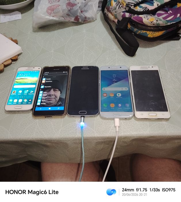 Lot telefoane mobile