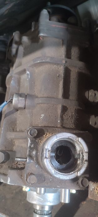 Раздаточная коробка Toyota Prado95 5VZ