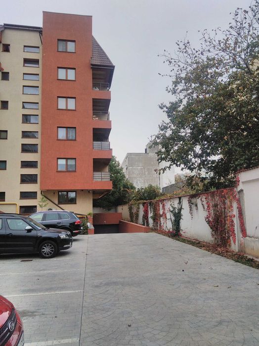 PROPRIETAR inchiriez ap. 2 camere comision 0%-Lacul Morii