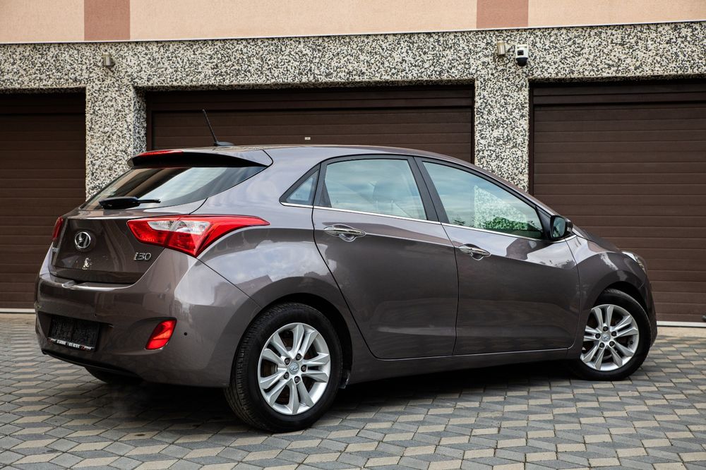 HYUNDAI i30 2013 — imagine 3