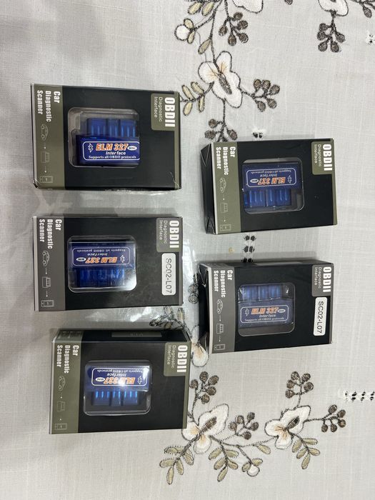 Автосканер OBD2  ELM 327